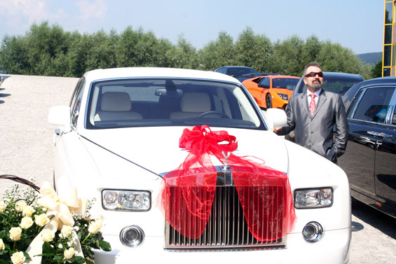 Bracia Józef i Marian Koralowie w nowych rolls-royce'ach