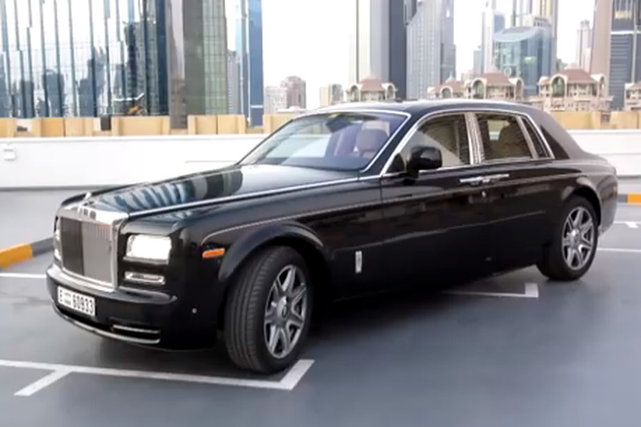 To Polak kupił najdroższego Rolls Royce'a w zeszłym roku. To anonimowy miliarder